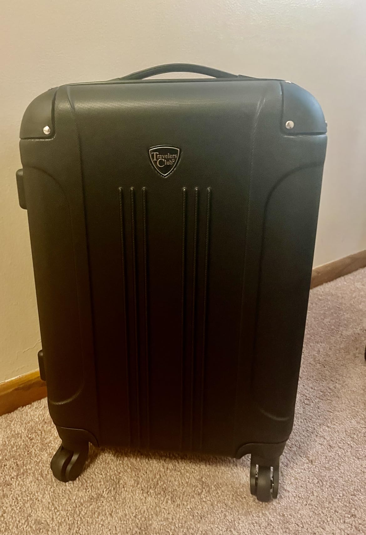 Travelers Club Chicago Hardside Expandable Spinner Luggage, Thyme Green, 22