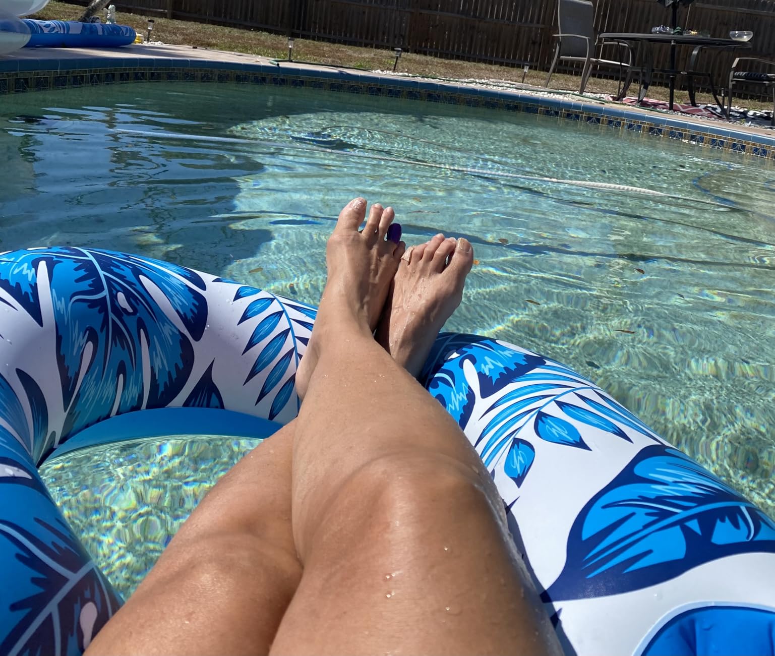 Jasonwell Inflatable Pool Float Adult - Pool Floaties Lounger Floats Raft Floating Chair Water Floaties for Swimming Pool Lake Lounge Float with Cup Holders Beach Pools Party Toys for Adults customer photo 1