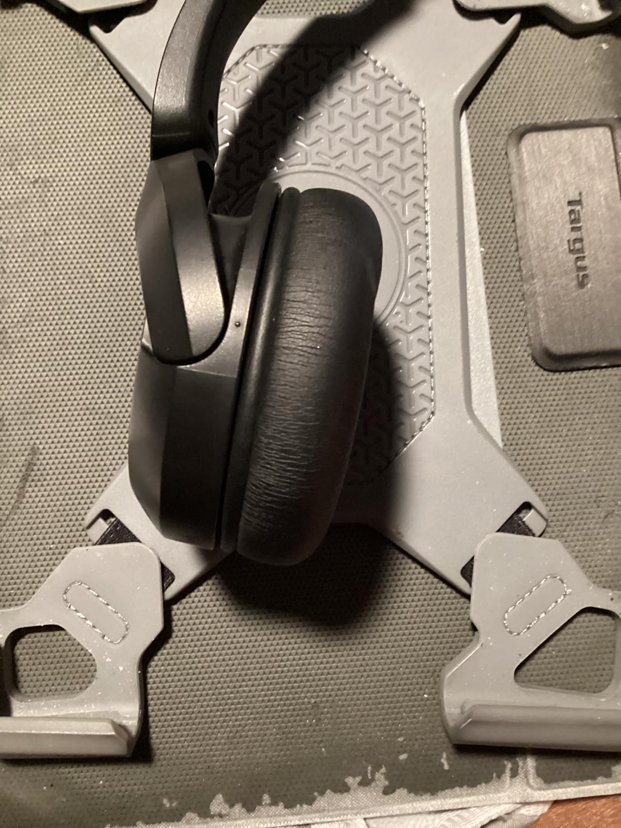 Sony WH-CH520 Wireless On-Ear Bluetooth Headphones with Mic, Cappuccino | Comfortable Lightweight Design, Up to 50 Hrs Battery with Quick Charging, Multipoint Connection, Clear Calls, Swivel design customer photo 1