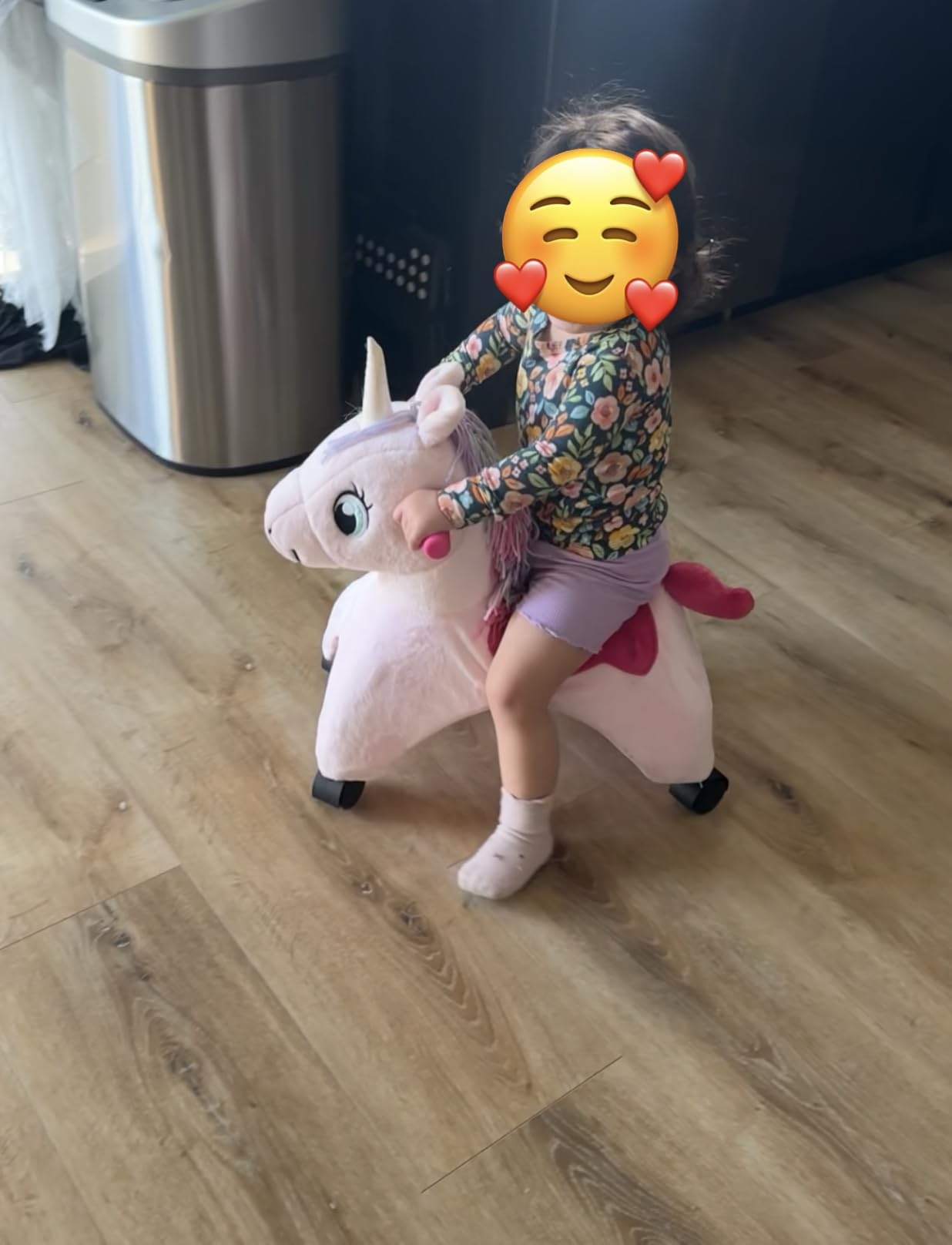 Radio Flyer Shimmer the Magic Unicorn Ride On, Ages 1-3, Easy Grip Handles customer photo 1