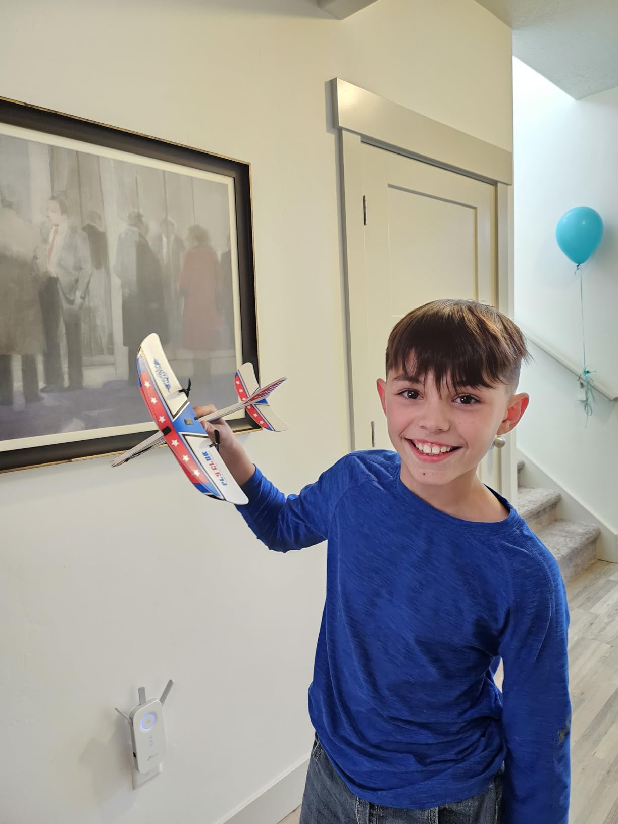 DEERC RC Plane, 2.4GHZ Remote Control Airplane W/ 3 Batteries & 6-axis Gyro Stabilizer, 2CH RTF RC Glider Toy for Beginners Kids Boys Girls Adults customer photo 2