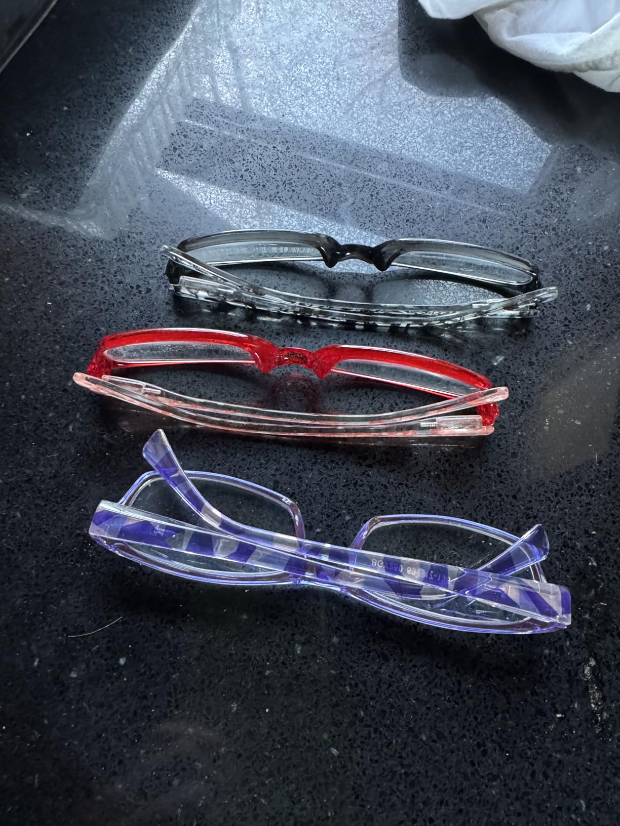 Gaoye 2.5 Reading Glasses for Women, 6 Pack Fashion Readers, Spring Hinge Eye Glasses, Blue Light Reading Glasses customer photo 2