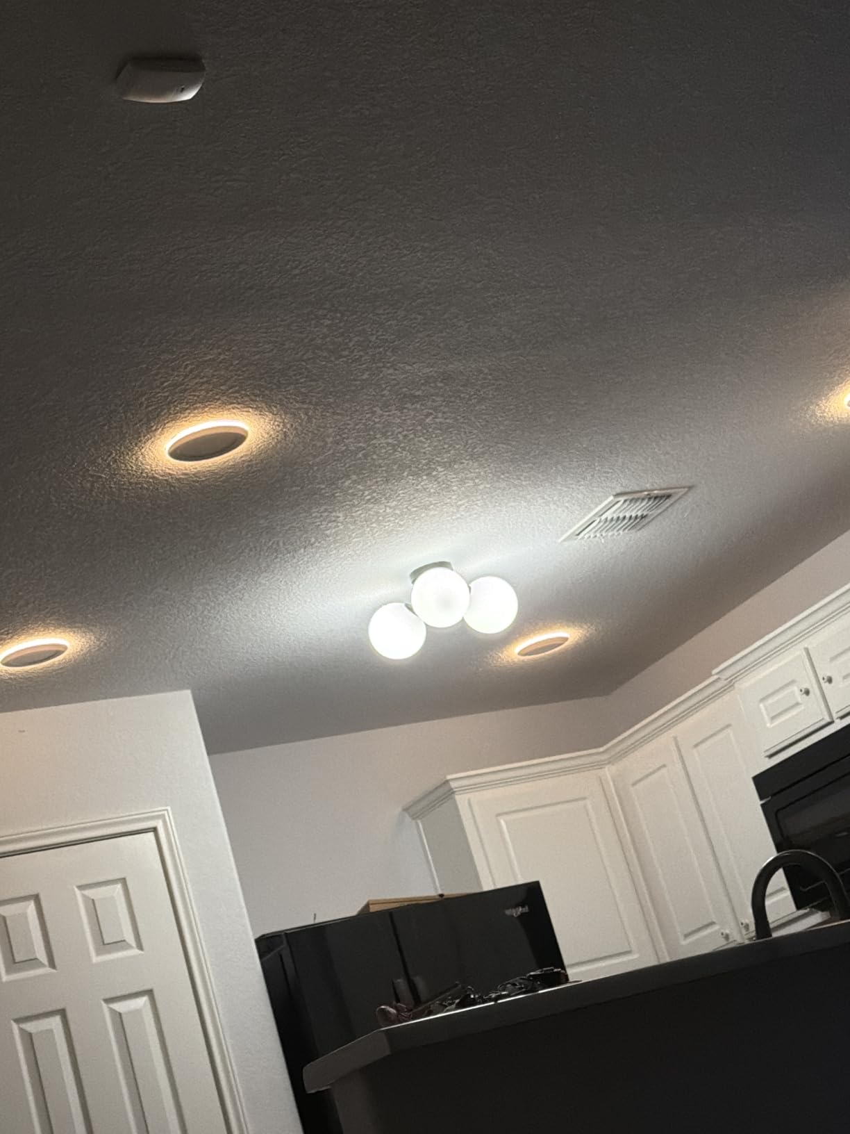 Meconard 12 Pack 6 Inch 5CCT LED Recessed Lighting with Night Light, White customer photo 2