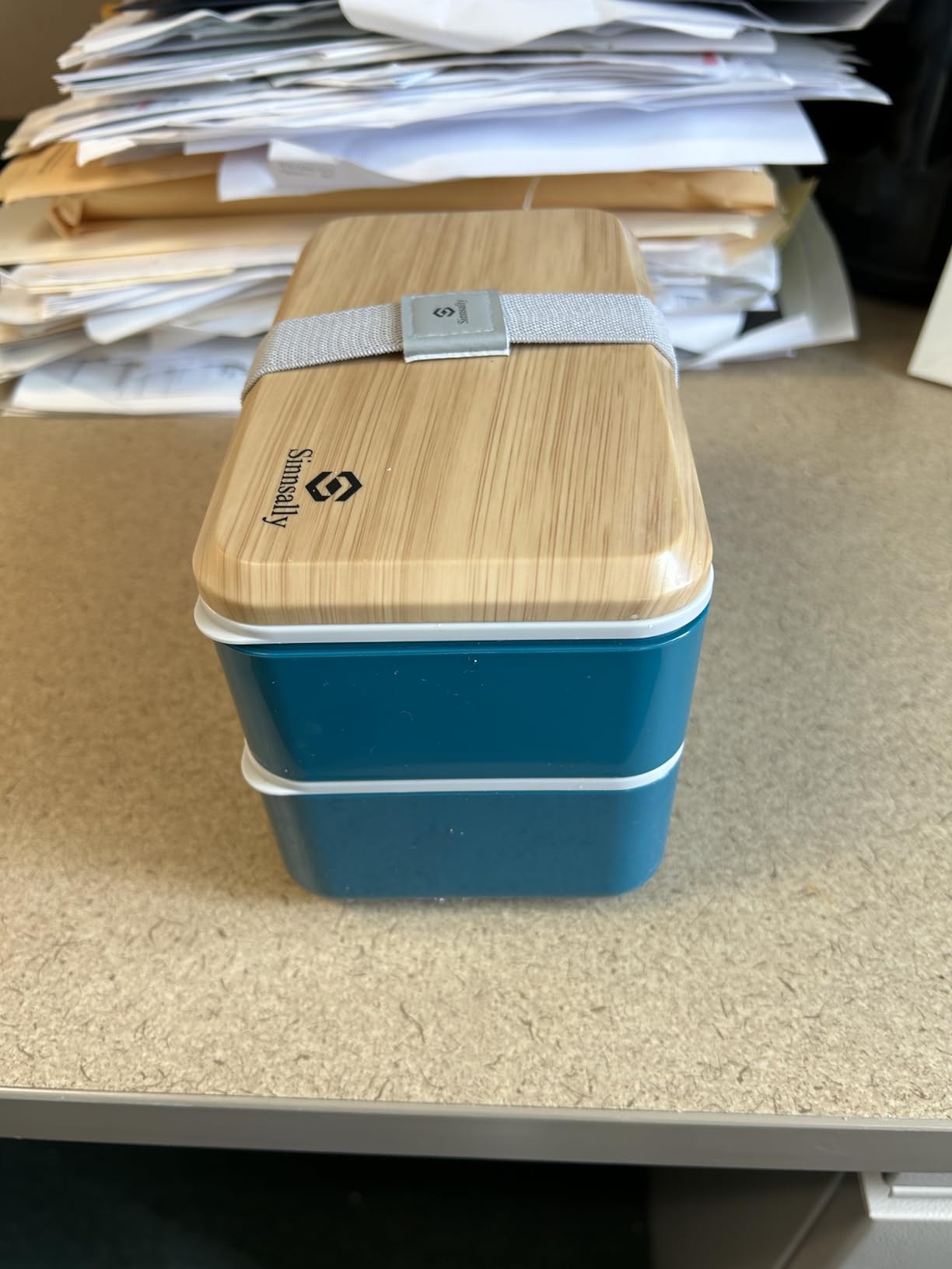 Bento Box Adult Lunch Box with Compartments, 47oz Stackable Japanese Bento Lunchbox, Leak-Proof customer photo 1
