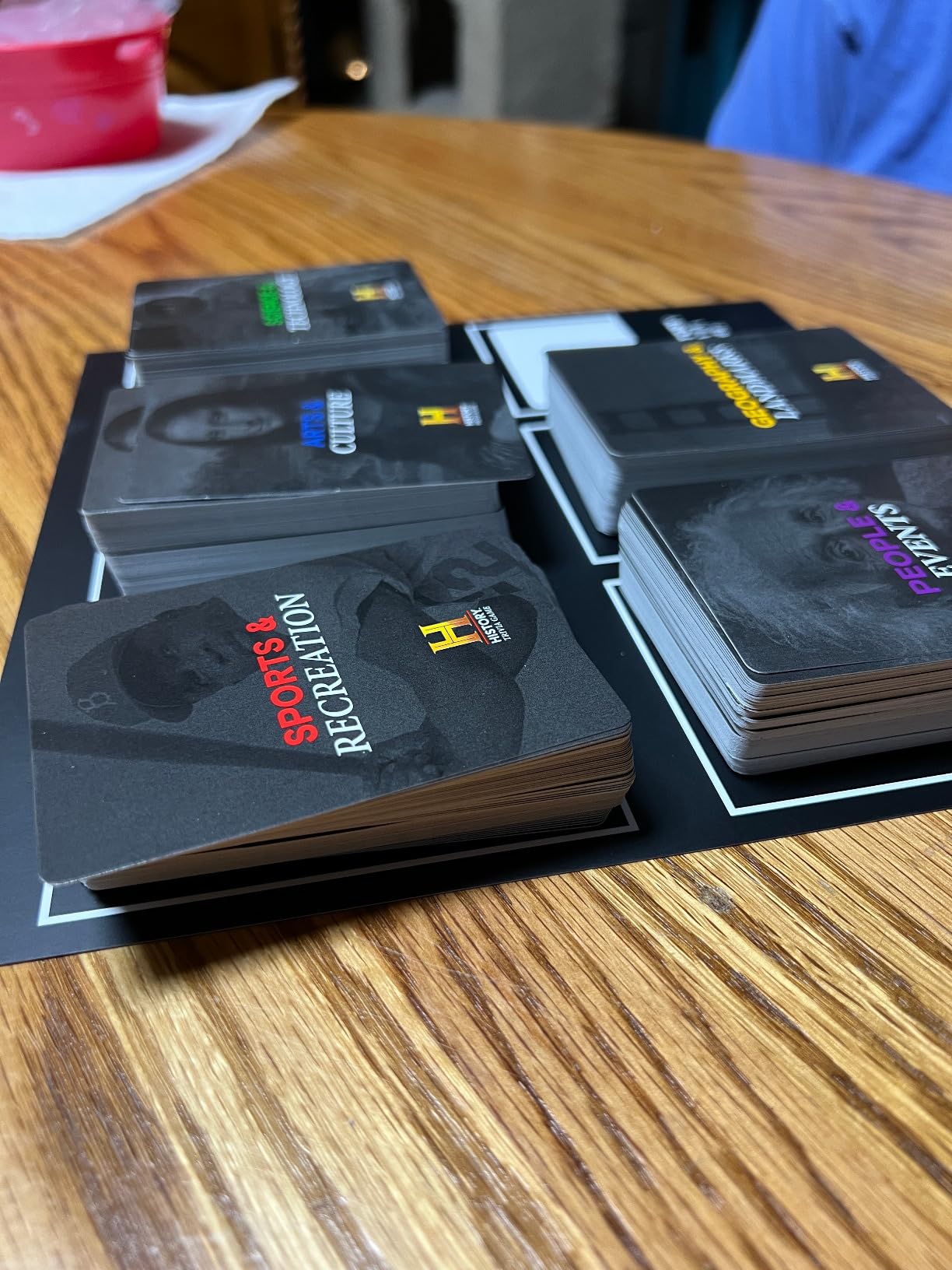 HISTORY Channel Trivia Game – 2000+ General Knowledge Questions | Official HISTORY Channel Trivia Card Game & Party Game for Adults, Families & Board Game Night – Great Gift for Dad & History Buffs customer photo 1