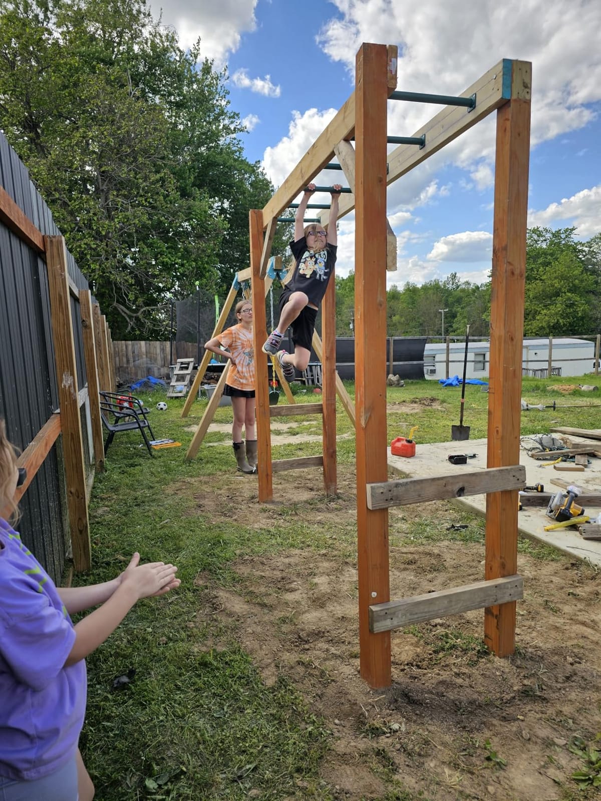 Dunzy 12 Pack Monkey Bars Swing Set Accessories Rods Playset Ladder Rungs Hardware Kit Steel Monkey Bar with Screws for Backyard Playground Equipment Mounting Plates(16.5 Inch,Green) customer photo 2