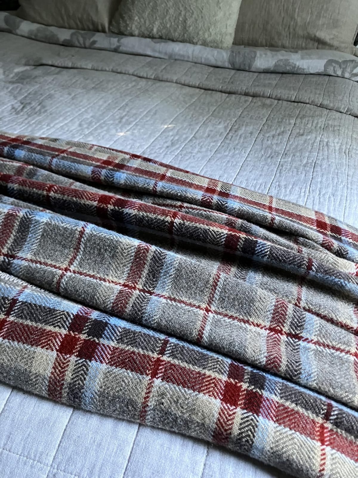 Pendleton Eco-Wise 100% Wool Blanket, Responsibly Sourced, Heirloom Quality customer photo 1