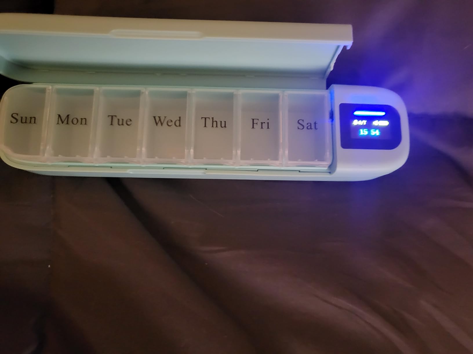 Daviky Automatic Pill Dispenser, Smart Pill Organizer with Alarm customer photo 2
