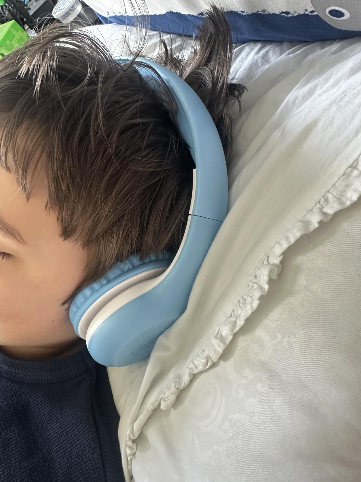 EarFun K2 Kids Bluetooth Headphones for School, Kids Headphones with Mic customer photo 2