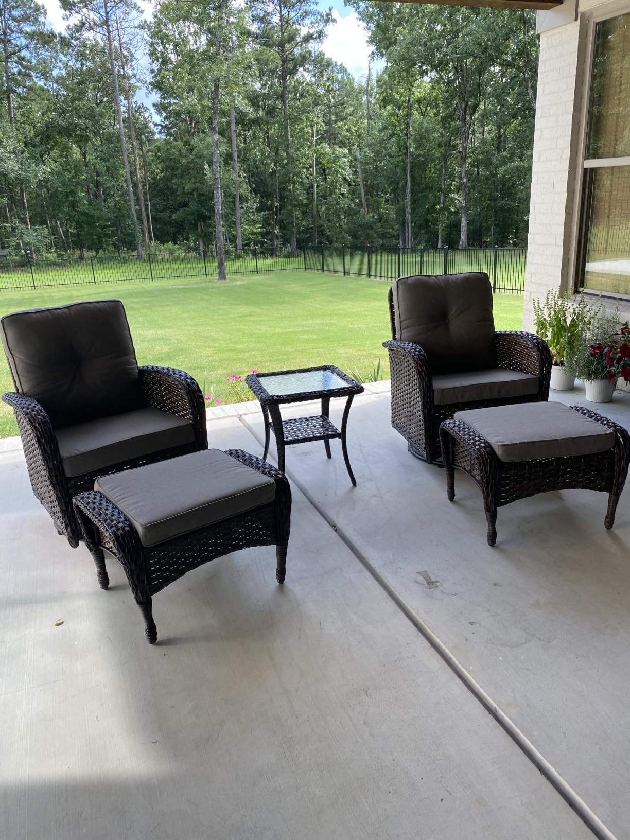 Belord Patio Wicker Chairs Swivel Rocker - Outdoor Swivel Rocking Chairs Set of 2 with Rattan Side Table, Patio Swivel Glider Chair 3 Piece Patio Furniture Sets for Deck Porch Pool Brown/Blue customer photo 1