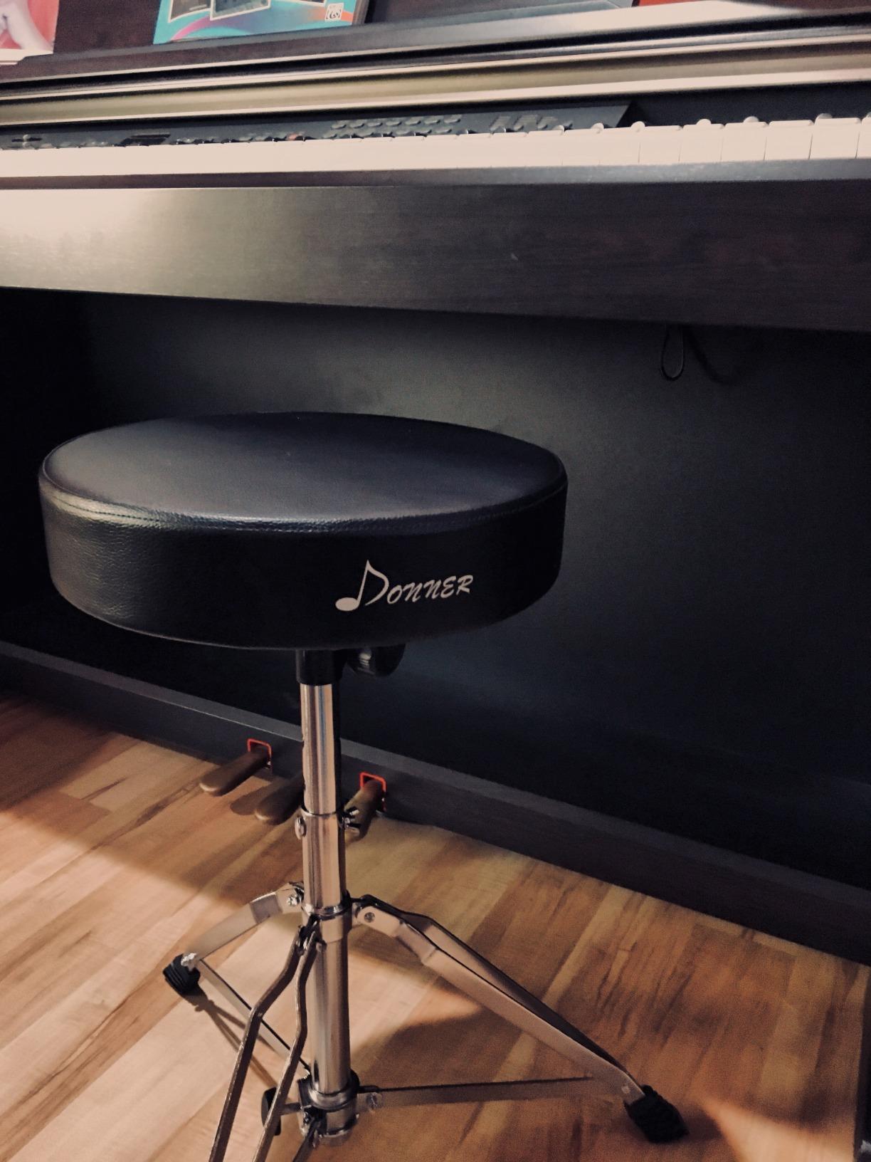 Donner Drum Throne with Backrest, Heavy Duty Hydraulic Drum Stool Height Adjustable, Motorcycle Style Drum Seat Saddle Drum Throne for Adults Drummers (Brown) customer photo 1
