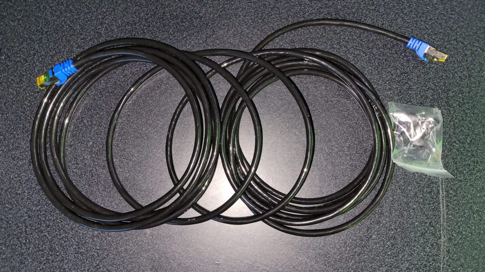 Cat 8 Ethernet Cable 70 ft,30 ft 35 ft 50 ft 100 ft Heavy Duty High Speed Network Internet Cable,26AWG 40Gbps 2000Mhz,S/FTP Indoor&Outdoor Shielded LAN Cable-Waterproof customer photo 2