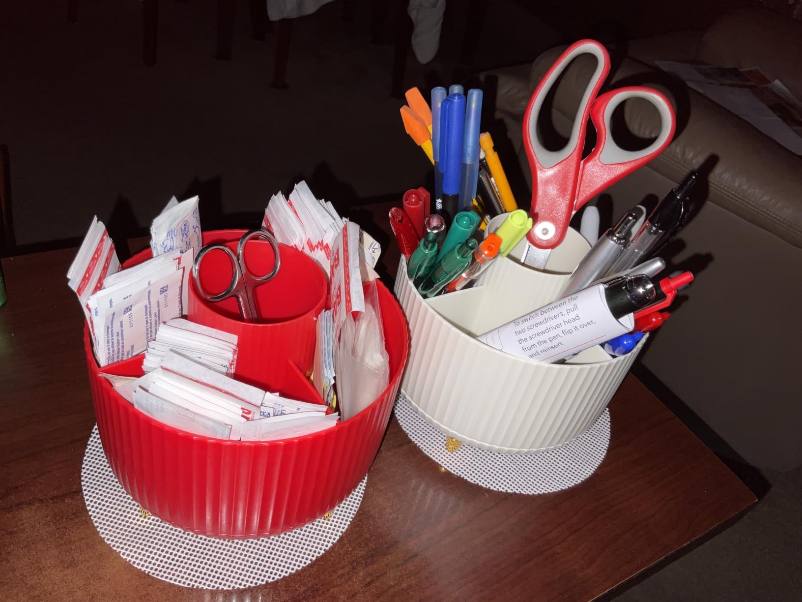 SKYDUE 360 Rotating Plastic Desk Pen Organizer with 5 Slots, Dual-Purpose Art Supply Pencil Cup for Office, School, Home customer photo 2