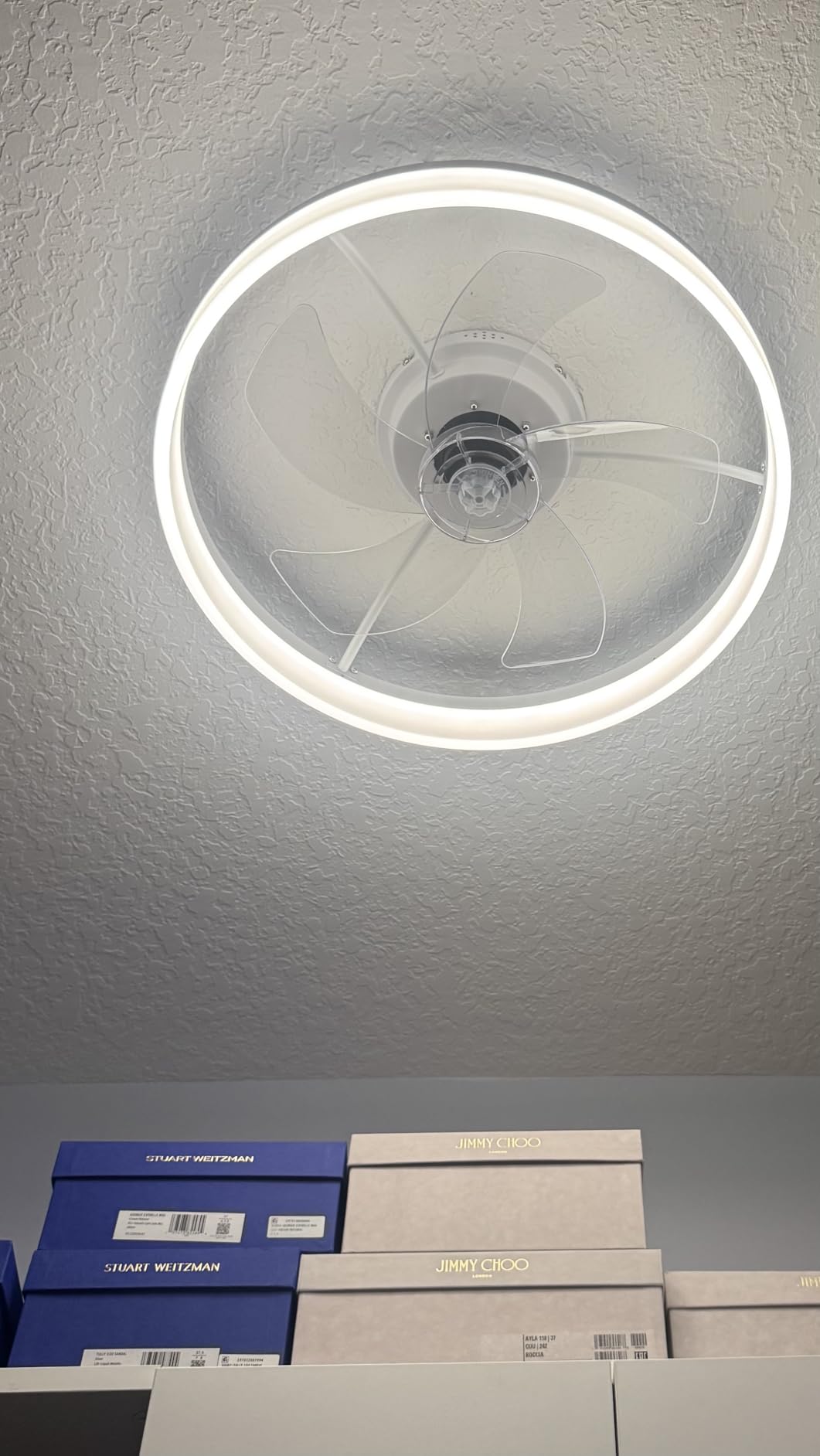 VOLISUN Low Profile Ceiling Fans with Lights and Remote, 19.7in Fandelier Ceiling Fan Flush Mount, 3000K-6500K Smart Bladeless LED Fan Light, Gold Modern Ceiling Fans with Lights for Bedroom customer photo 1