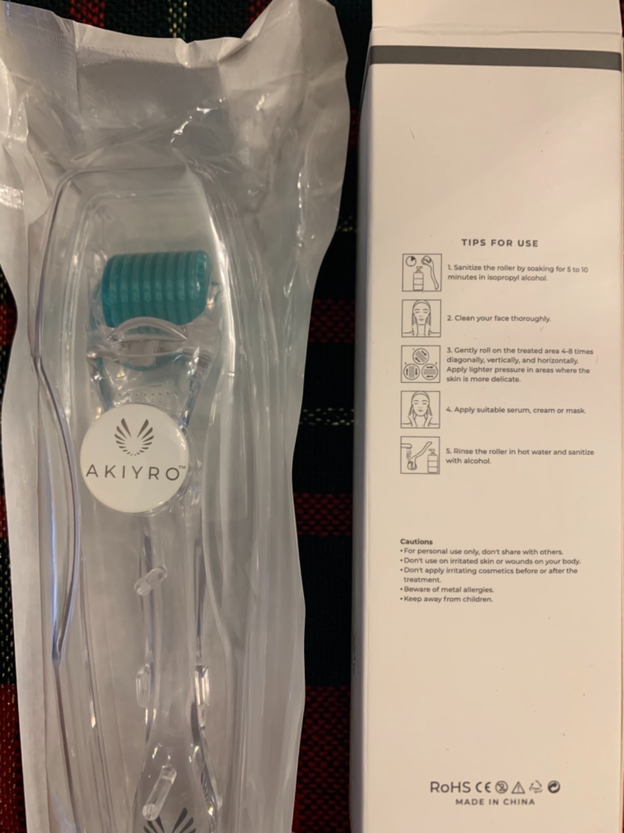 AKIYRO Derma Roller 0.30mm - Microneedle Roller with Storage Case - 192 Micro Needling Dermal Tool for Face, Beard, Scalp & Body - At Home Microneedling Skin Care for Women & Men (Black) customer photo 1