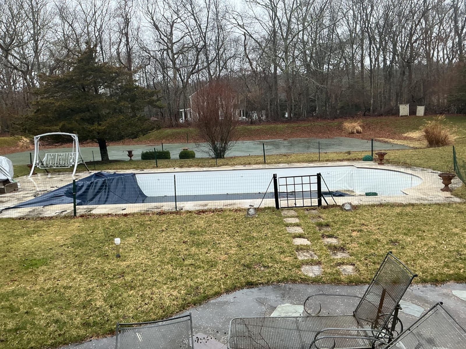 iCOVER Inground Pool Safety Cover, Fits 18x36ft Rectangular Pools with 4x8ft Center End Step, Winter Pool Covers for Inground Pools, Safety Pool Covers, Triple Stitched High Strength, Blue customer photo 2