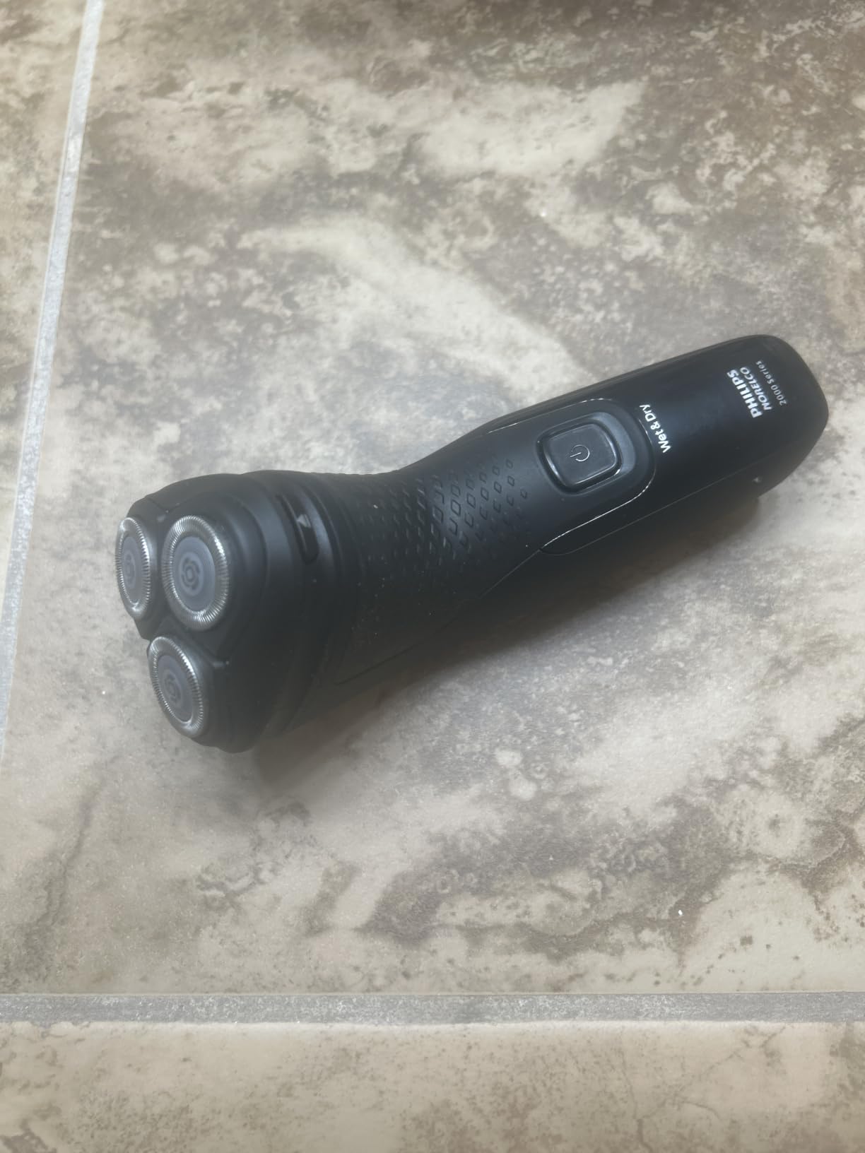Philips Norelco 2400 Series Electric Shaver, Deep Black customer photo 1