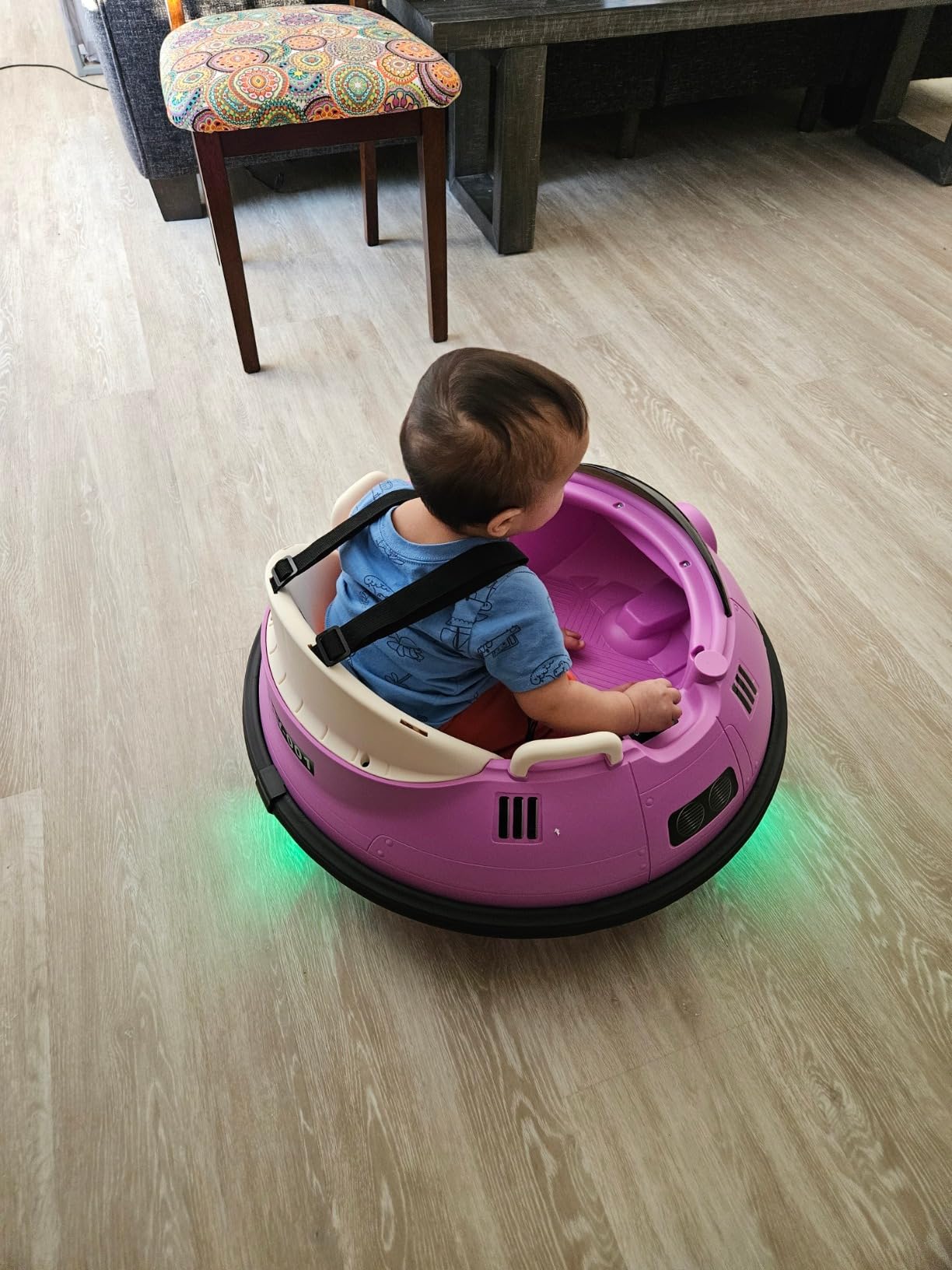 Hikole 12V Baby Bumper Car with Remote Control, 360 Degree Spin, Green customer photo 1