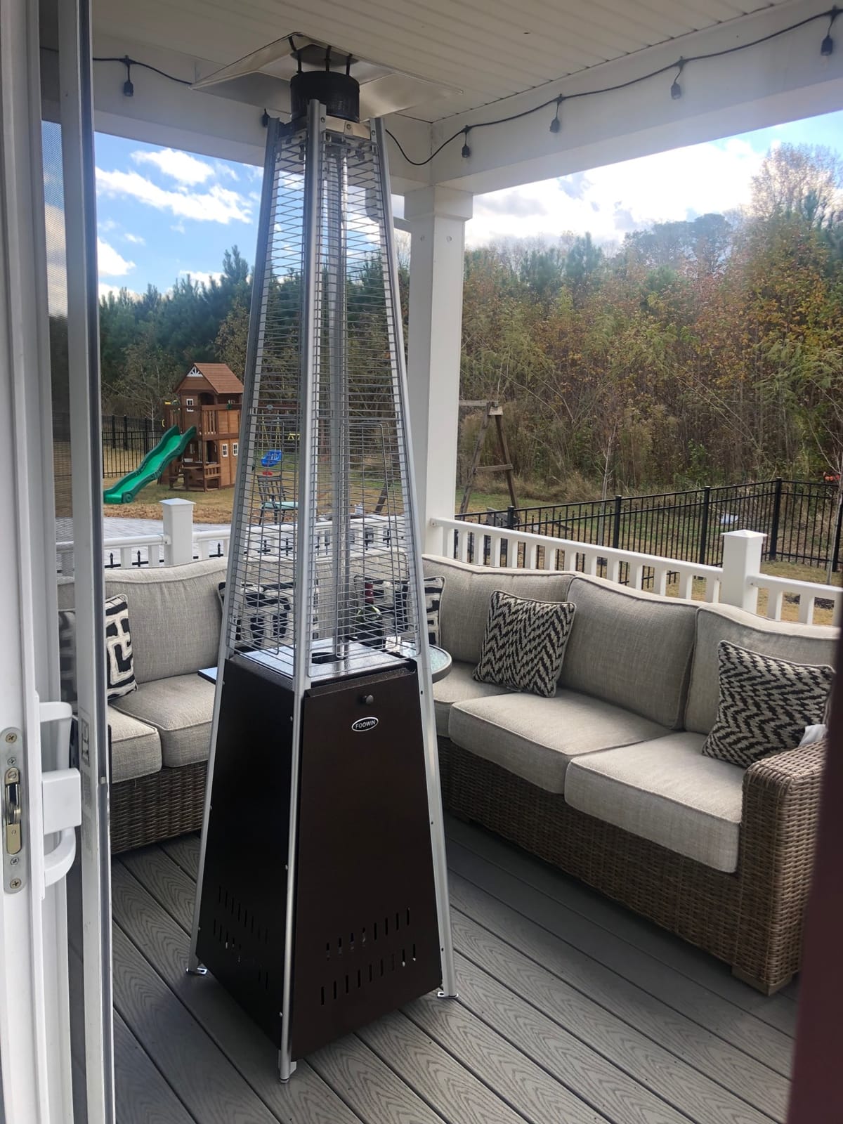 FOOWIN Patio Heater 48,000 BTU Outdoor Propane Heater with Wheels customer photo 1