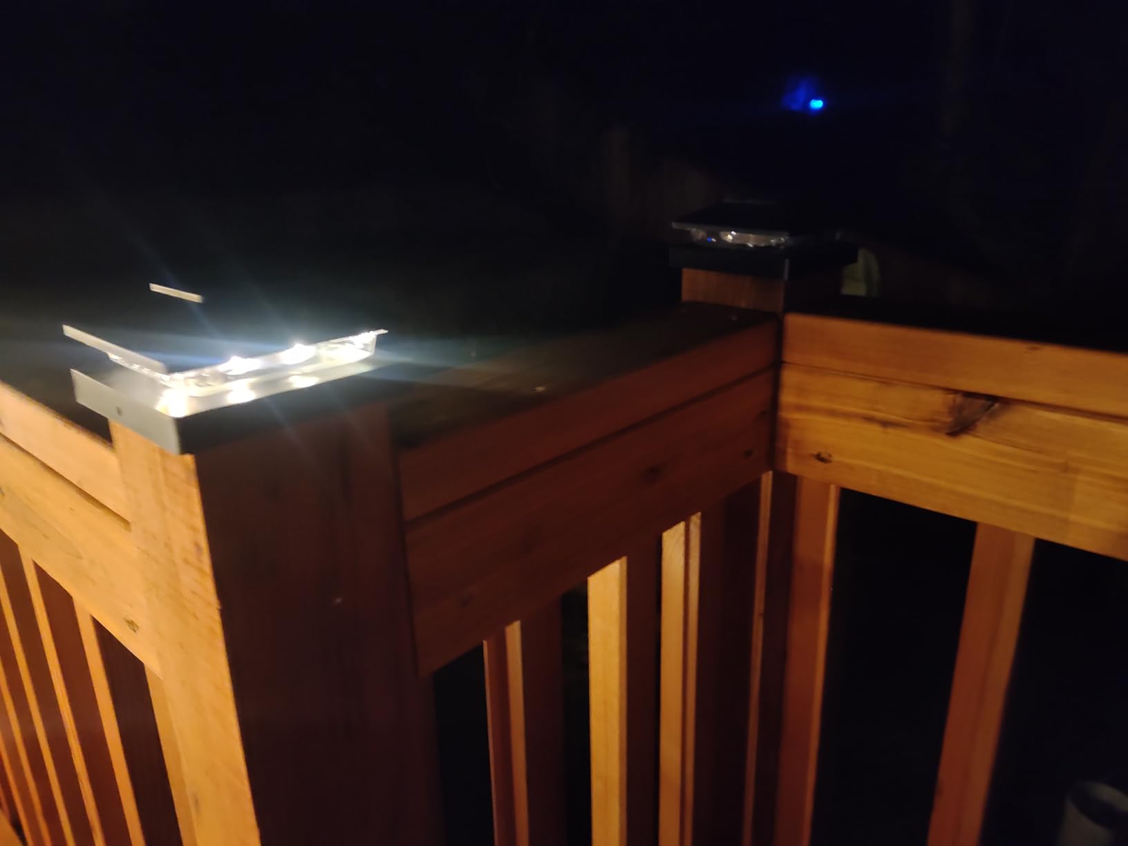 VOLISUN 4x4 Solar Post Cap Lights, 12 Pack Black Waterproof Fence Lights for 4x4 Wood/Vinyl Posts customer photo 1