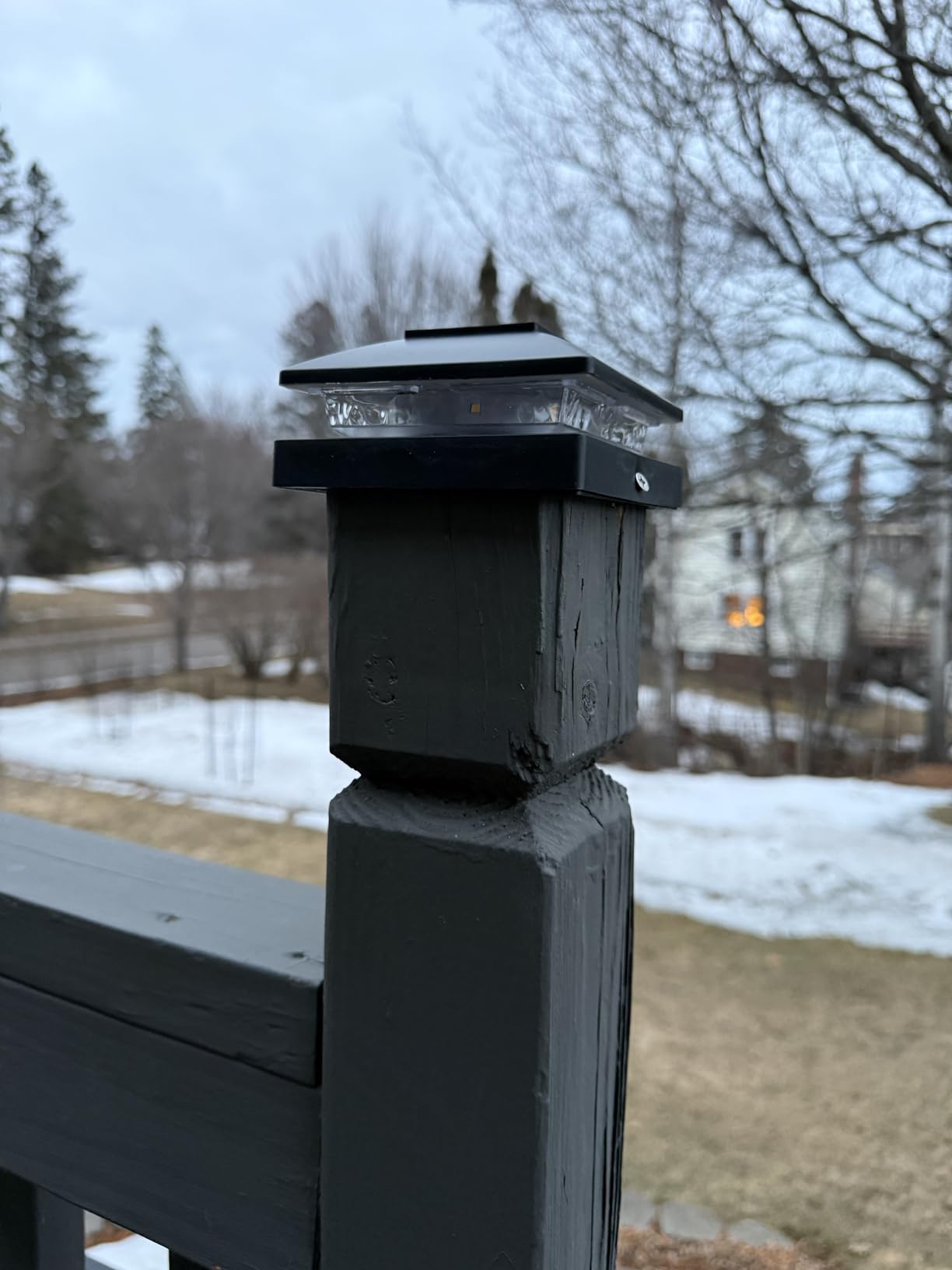 VOLISUN 4x4 Solar Post Cap Lights, 12 Pack Black Waterproof Fence Lights for 4x4 Wood/Vinyl Posts customer photo 2