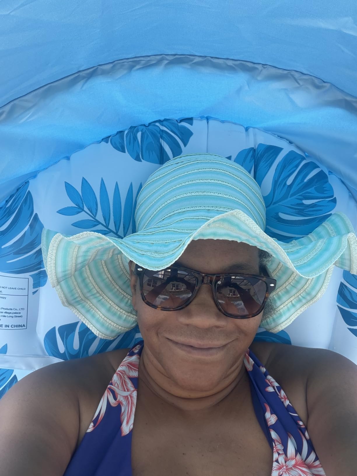 COOLCOOLDEE Pool Lounge Float with Canopy UPF50+,Extra Large Pool Floats for Adults Heavy Duty,Inflatable Lounger Float with Cup Holder & Backrest,Footrest customer photo 2
