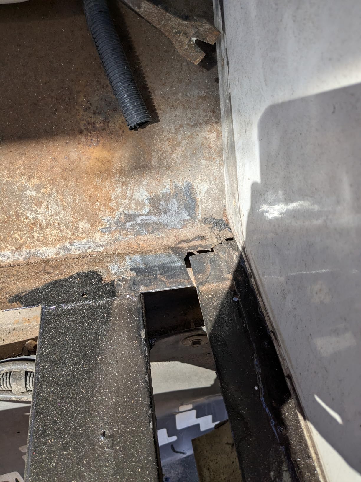 Bestarc 145A MIG Welder, Flux Core/Gas MIG Stick Lift TIG Welding, 110/220V customer photo 2