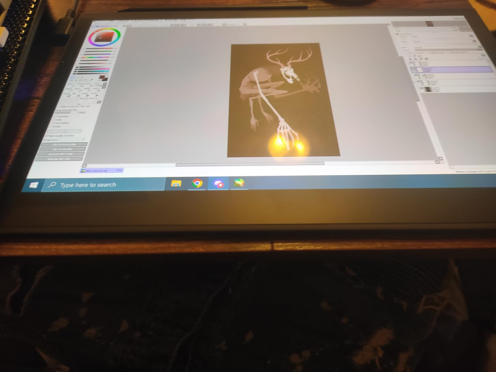 Wacom Movink 13, Drawing Tablet with OLED Touchscreen & Pro Pen 3 | Portable, color-accurate pen display with touch for photo-editing, illustration, concept art, and creative work anywhere customer photo 1