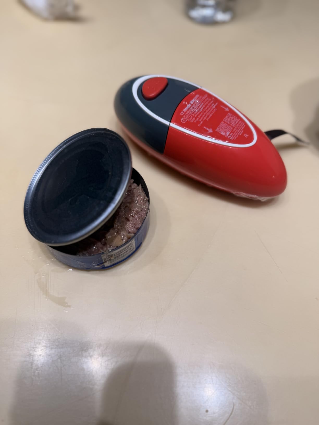 KITCHENMUH One Touch Electric Can Opener Fits All Can Sizes for Seniors with Arthritis, Battery Operated Can Opener with Smooth Edge, Food Safe Automatic Can Opener for Kitchen (Black+Grey) customer photo 1
