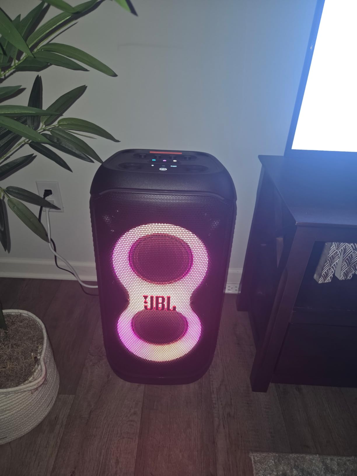 PartyBox Stage 320 - Portable Party Speaker with Telescopic Handle & Wide, Sturdy Wheels, Powerful JBL Pro Sound, Futuristic lightshow, Up to 18 Hours of Play time, Splash Proof (Black) customer photo 2