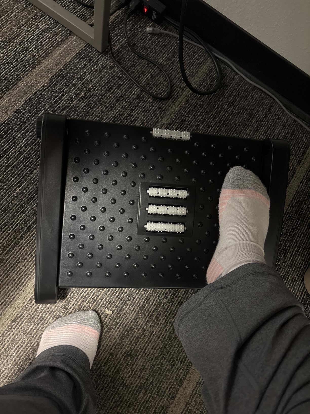 CasaZenith Foot Rest, Six Heights Adjustable Foot Rest Under Desk at Work customer photo 2
