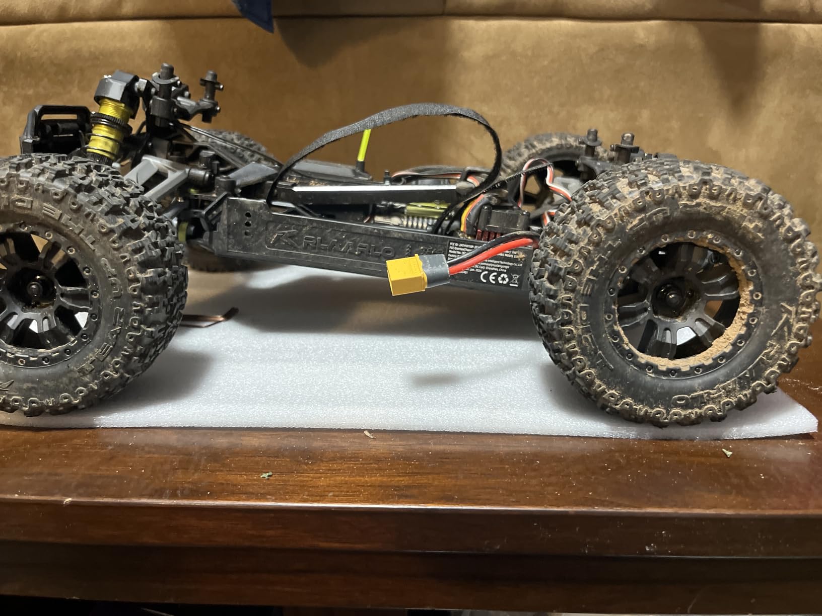 1/10 RTR Brushless Fast RC Cars for Adults,Max 50mph,4WD,Waterproof,3S Lipo customer photo 1