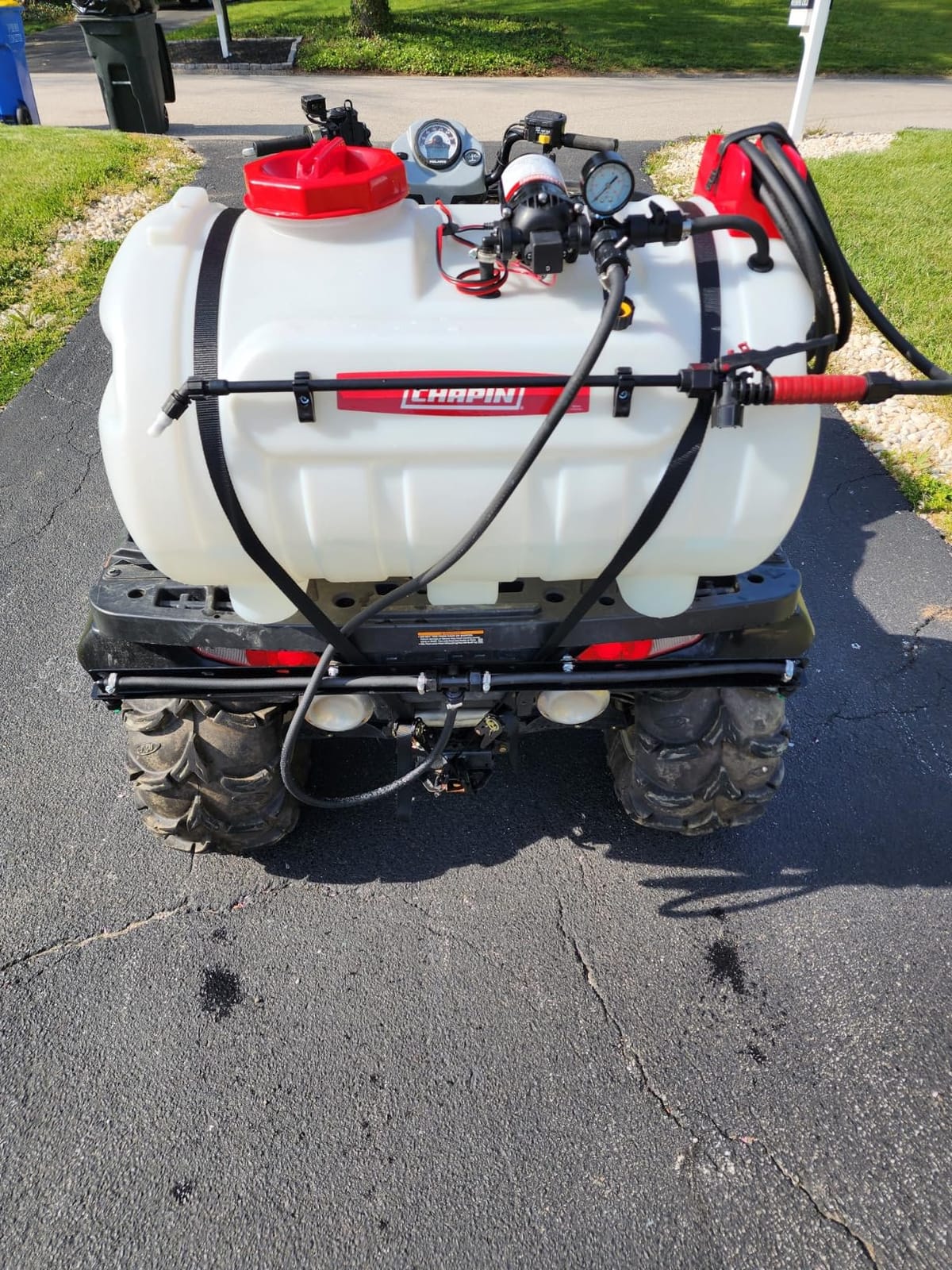 CHAPIN 98444 40-Gallon ATV/UTV Sprayer, 2-Nozzle Boom & 2.5 GPM Pump customer photo 2