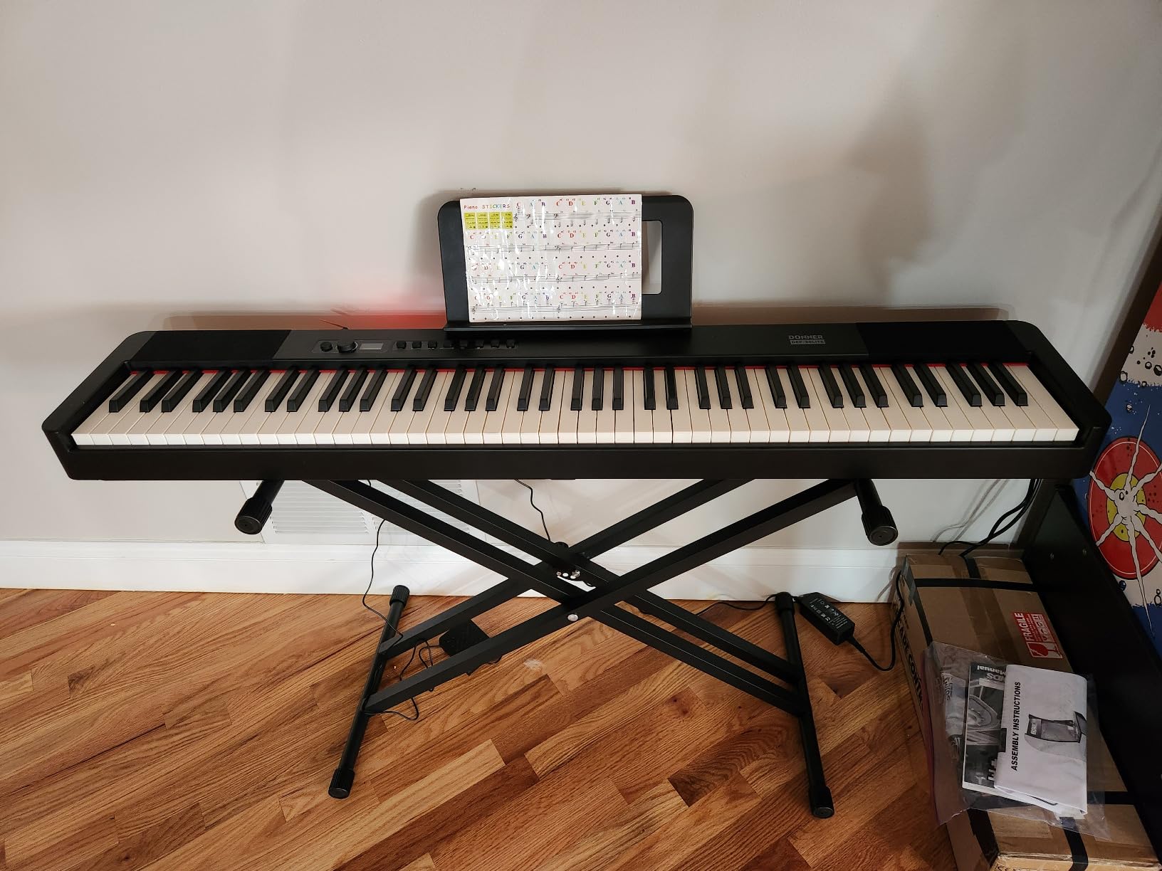 Donner DEP-20 Lite Digital Piano 88 Key Weighted Keyboard Full Size, Portable Electric Piano Set with Stand, Sustain Pedal, LCD, Wireless MIDI Audio, 185 Tones, Gifts for Beginners Teens, Black customer photo 1
