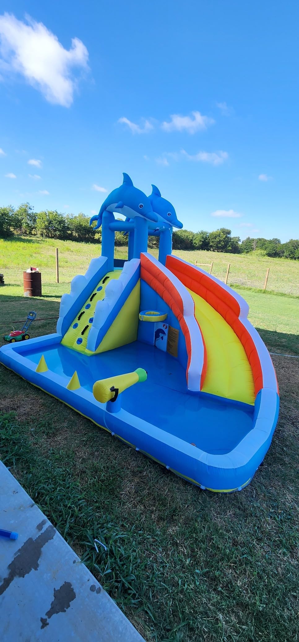 TOAOB Inflatable Water Slide, 5 in 1 Dolphin Inflatable Bounce House for Kids- Climbing Wall Splash Pool Water Cannon Basketball Rim - 480W Blower - for Indoor Outdoor Backyard Birthday Party customer photo 1