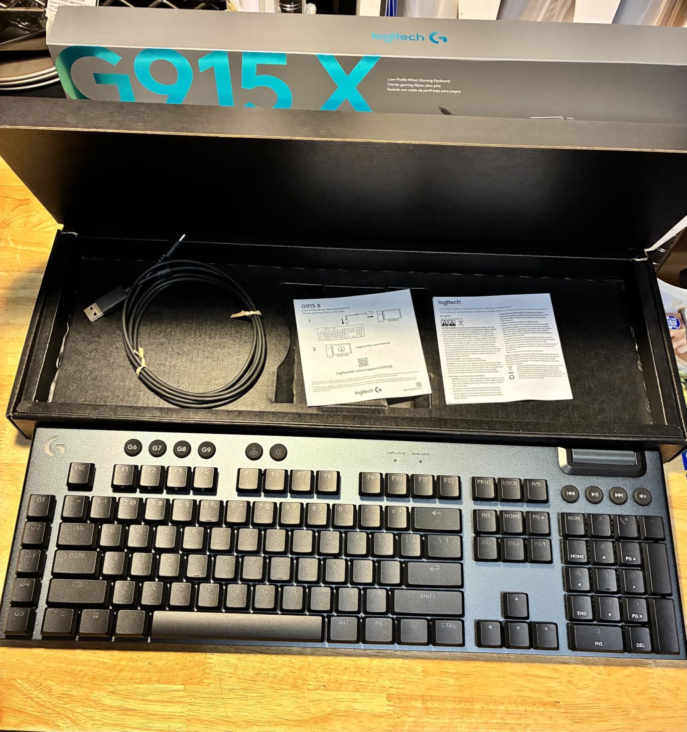 Logitech G915 X Wired Gaming Keyboard (Linear)- Black customer photo 1