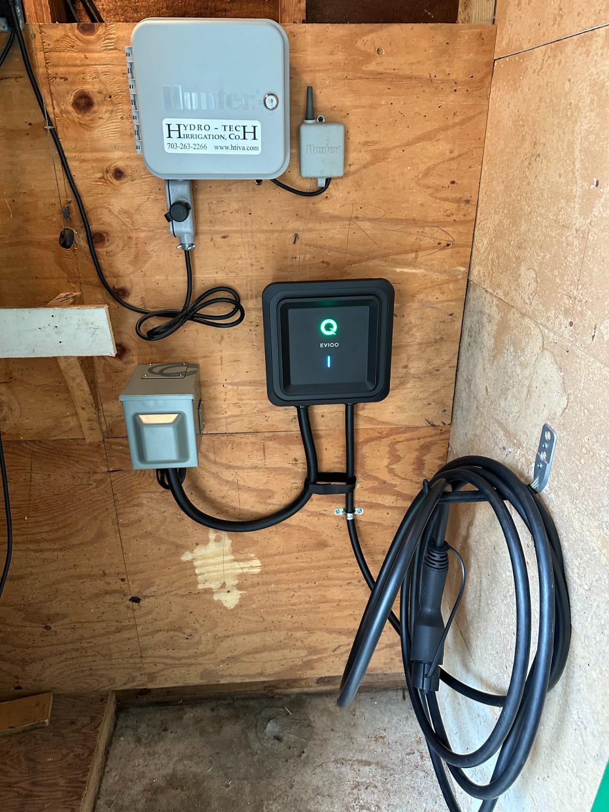 EVIQO Level 2 EV Charger J1772 48A - Hardwired 240V Wall Charging Station | up to 50 mph, 25ft Cable, Enhanced WiFi (2.4GHz), Smart App, Weatherproof Indoor/Outdoor (IP66, NEMA 4), UL & ETL Certified customer photo 2