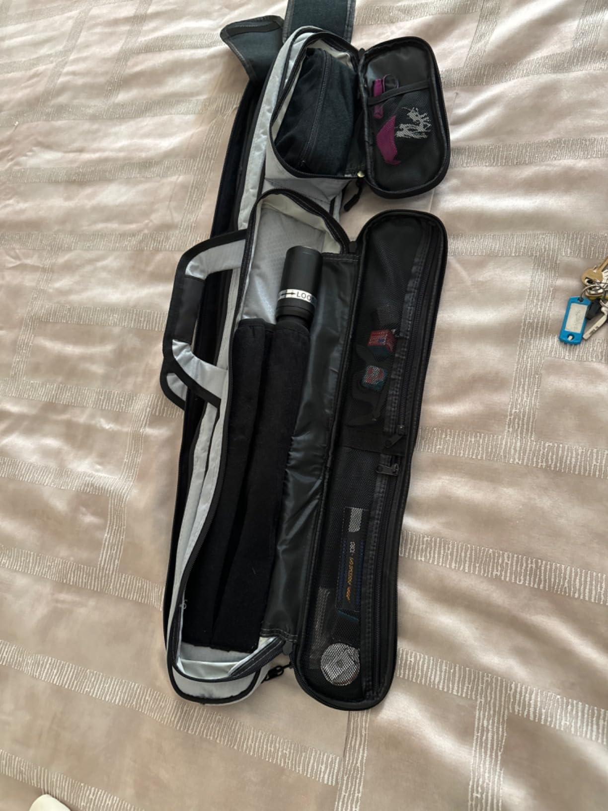 PEKREWS Pool Cue Case, Pool Stick Case 2x2 with 2 Accessories Pockets customer photo 2