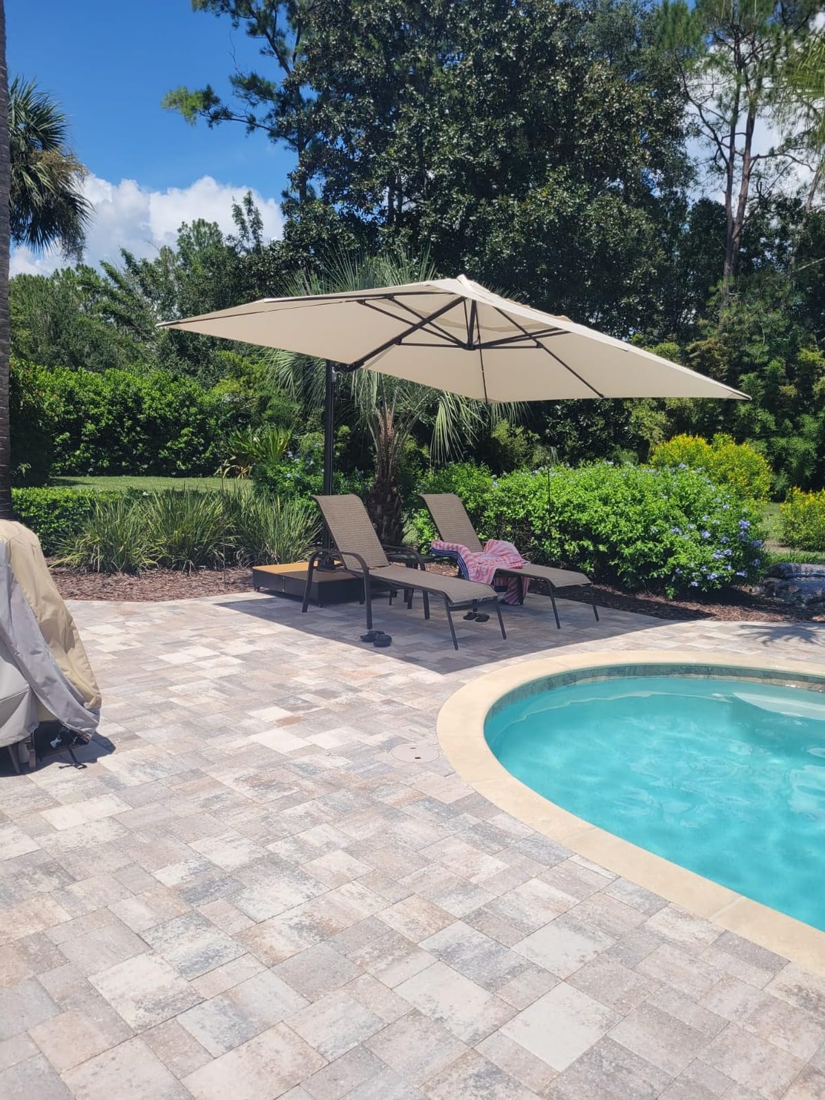 Grand patio 10x10 FT Large Patio Umbrella with Base, Double-Sided Outdoor Cantilever Aluminum Umbrella, Offset Umbrella with Cover for Commercial Use, Poolside, Deck, Backyard, Gray customer photo 2