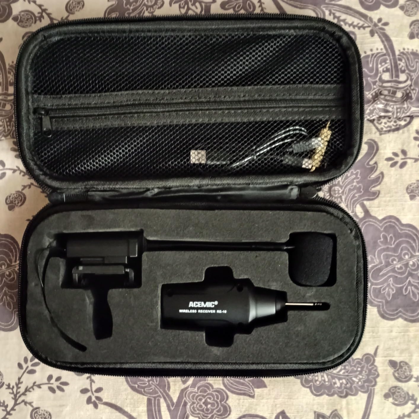 UHF Wireless Violin Microphone System Wireless Transmitter and Receiver Clip-on Instrument Microphones & Systems Mic for Violin, Musician, Active PA Systems, VT-5 customer photo 1