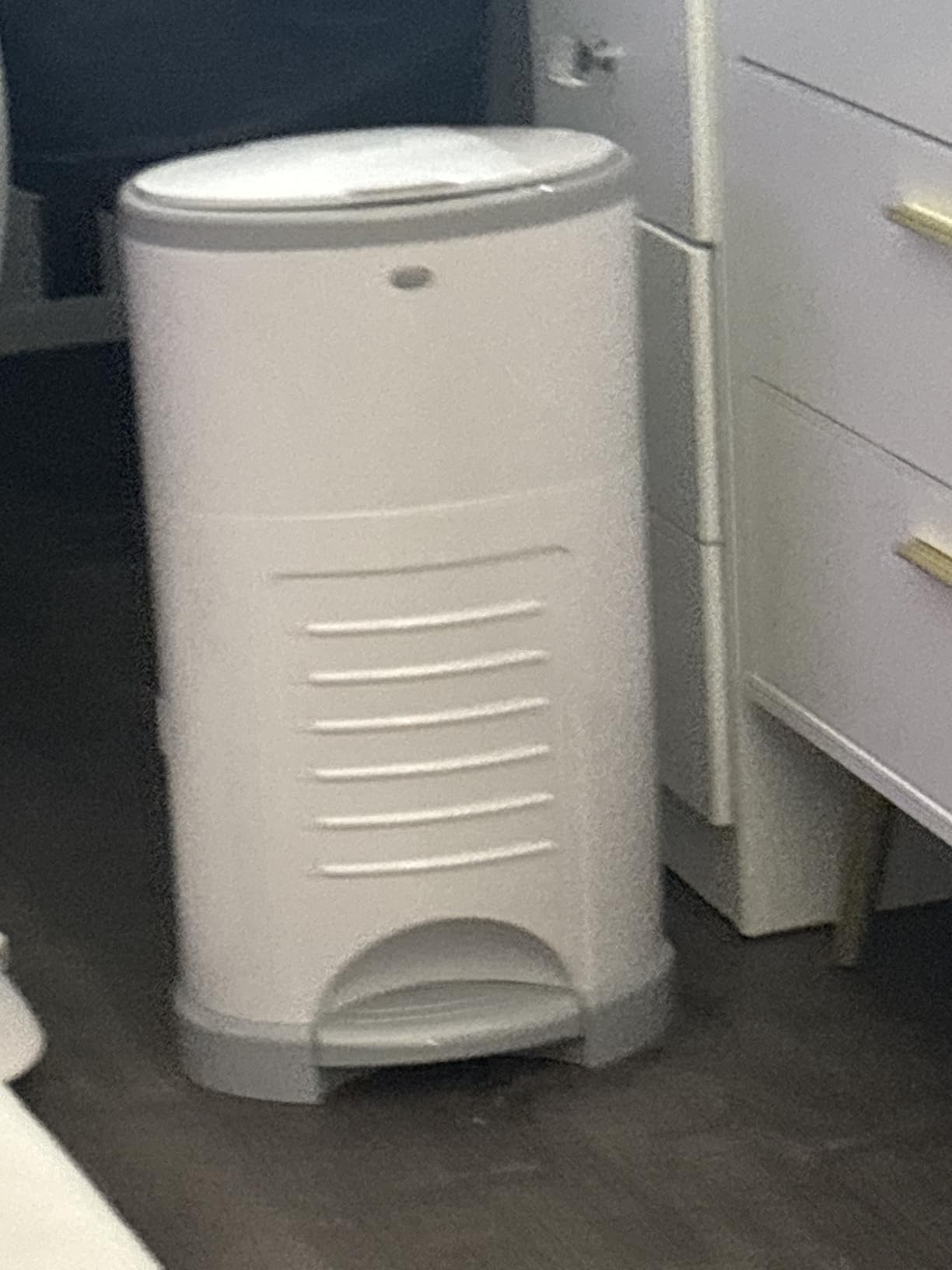 Diaper Dekor EKO Classic Diaper Pail, White | ONLY Eco-Friendly Diaper Pail Made with 70% Recycled Materials | Hands-Free: Step–Drop–Done | Cost-Effective Refill System customer photo 1