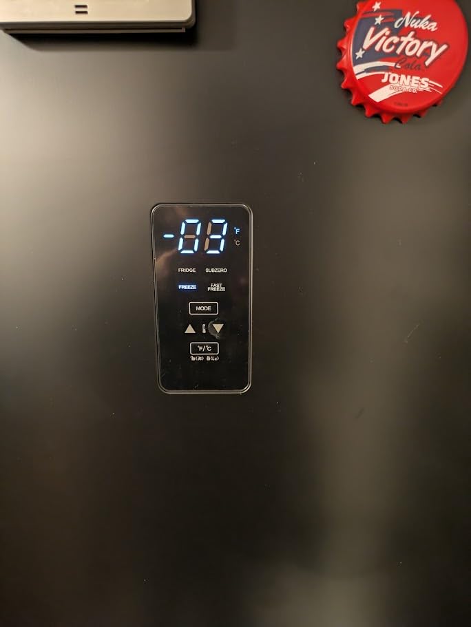 BLACK+DECKER 17 Cu. Ft. Convertible Freezer Refrigerator, BUC1700XW, White | Upright Fridge with Glass Shelves, Garage Ready Freezer, ENERGY STAR rated, Frost Free customer photo 1