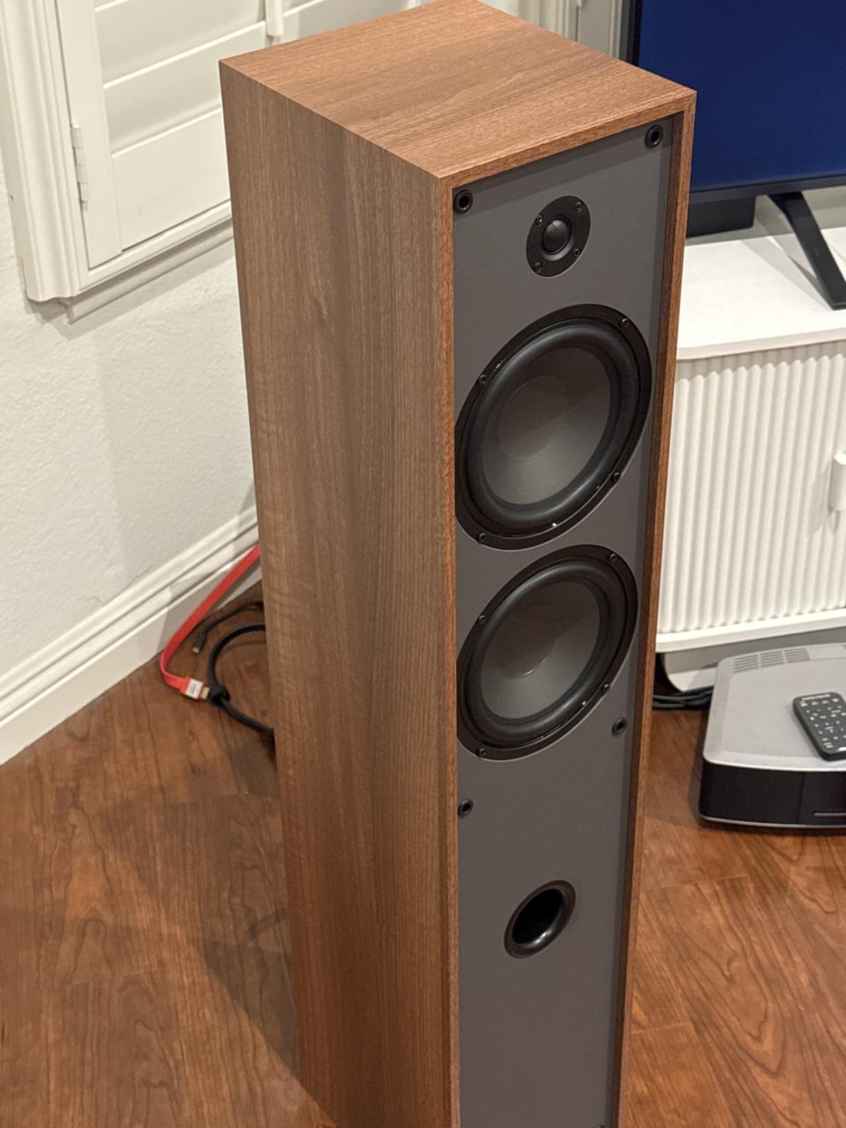 Dayton Audio Classic T65 Floor-Standing Tower Speaker Pair (Wood) customer photo 1