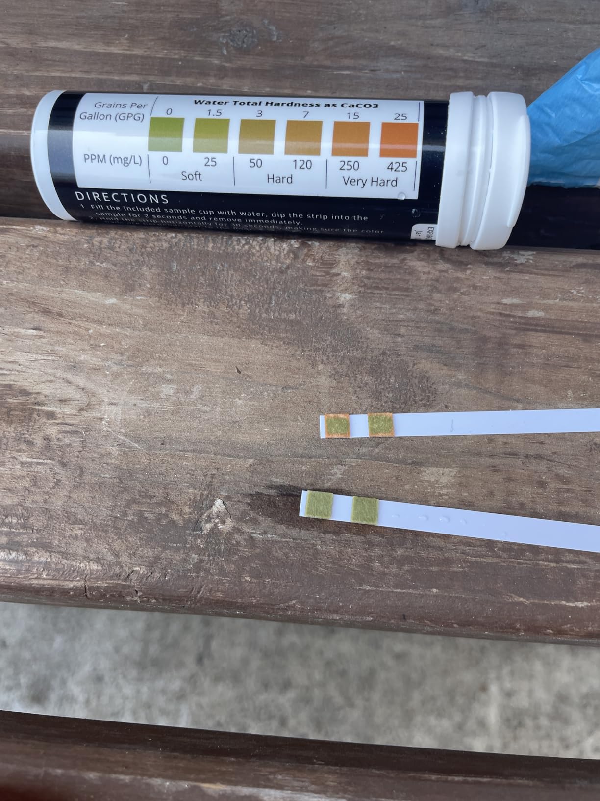 WeAQUA DoubleCheck Water Hardness Test Kit 200 Strips with Sample Cup - Hard Water Testing Strips (0-25 gpg / 0-425 ppm) customer photo 1