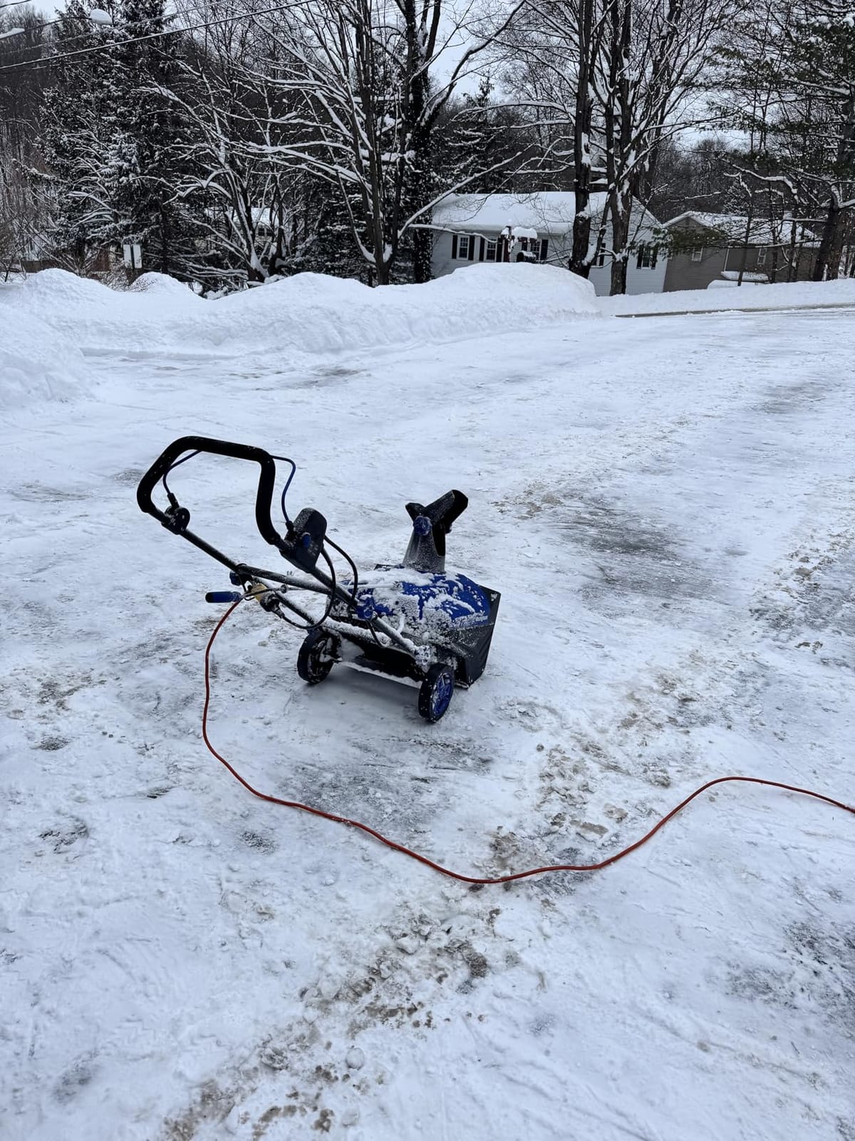 Westinghouse WSnow20 Corded Snow Blower 20 Inch, Steel Auger, Dual LED Lights, 1800 Watt Motor, Electric Snow Blower with 25ft Throwing Distance, Plows 680lbs/min, Adjustable Chute customer photo 2