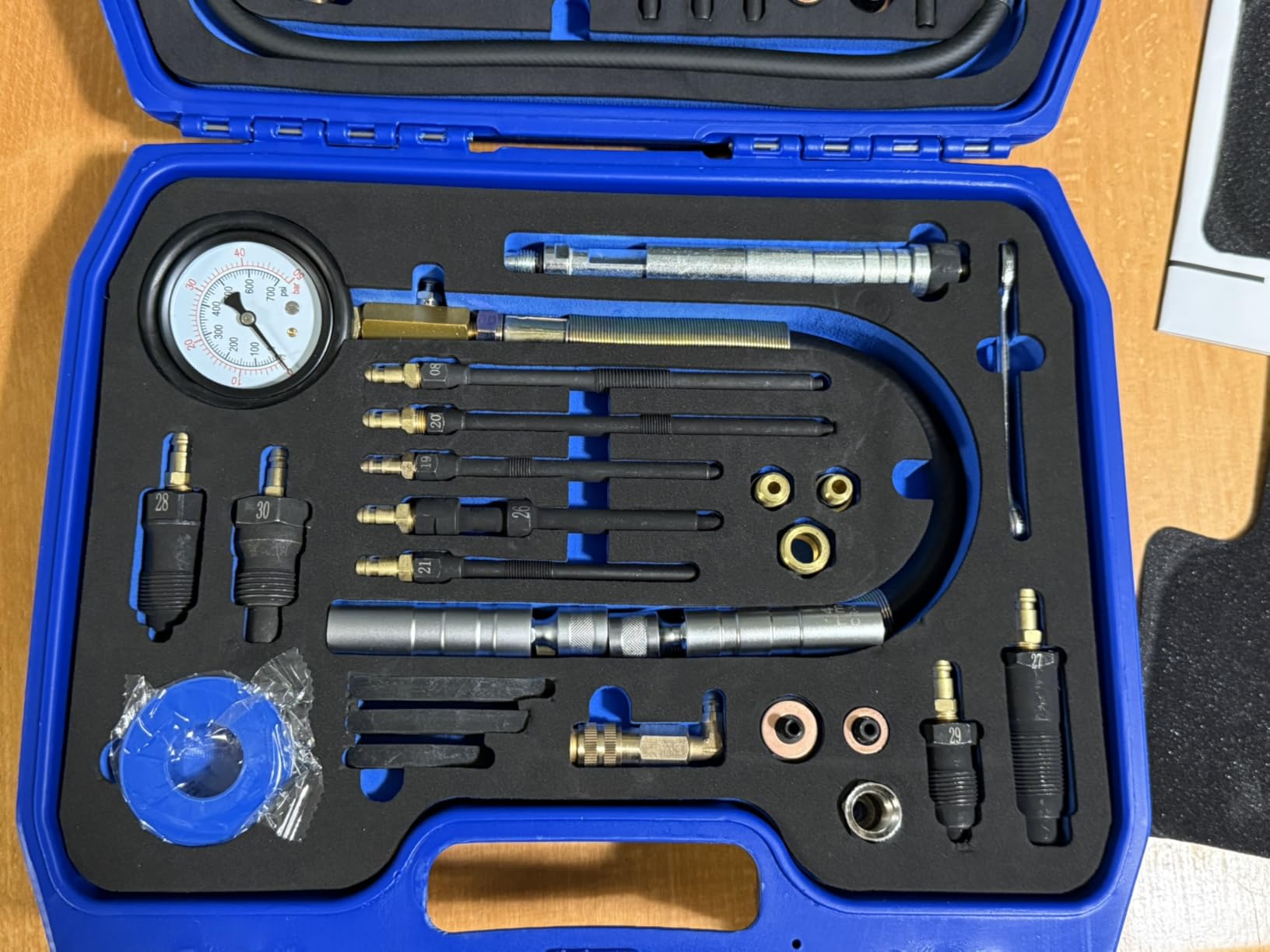 OMT 11pc Petrol Engine Compression Tester Set with Spark Plug Detector | Durable Aluminum Casing; 5 Metric Adapters; Quick Push On Connectors; Gasoline Car Maintenance; Pro Auto Garage Workshop customer photo 2