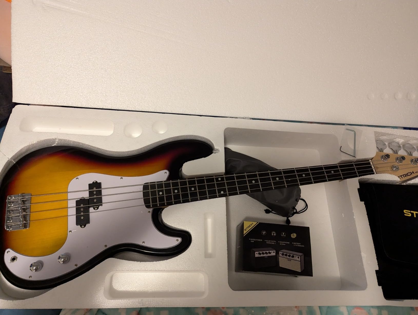 STRICH Electric Bass Guitar 4 Strings Full-Size Beginner Kit, Standard Bass for Starter with 2 x 5w Amp, Bag, Tuner, Strap, Cable, SPB-S10 Black customer photo 1