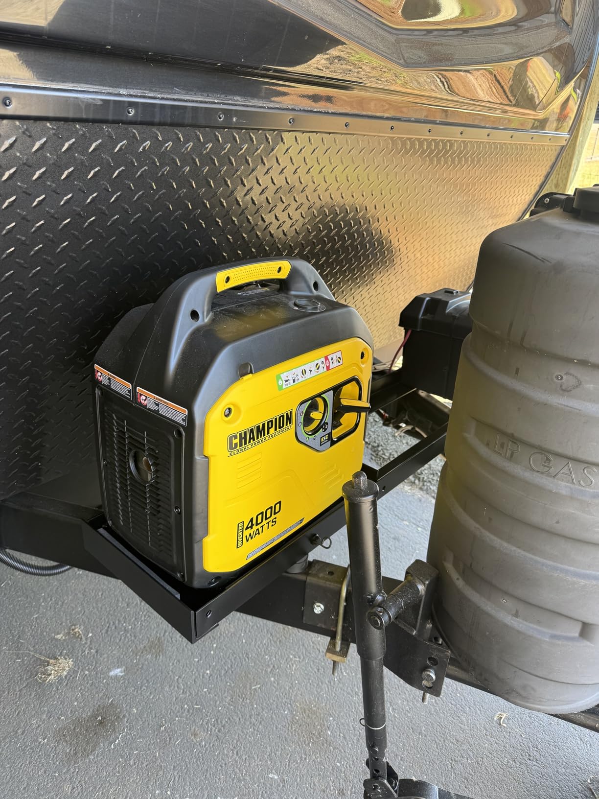 Champion 4000-Watt RV Ready Portable Inverter Generator customer photo 2