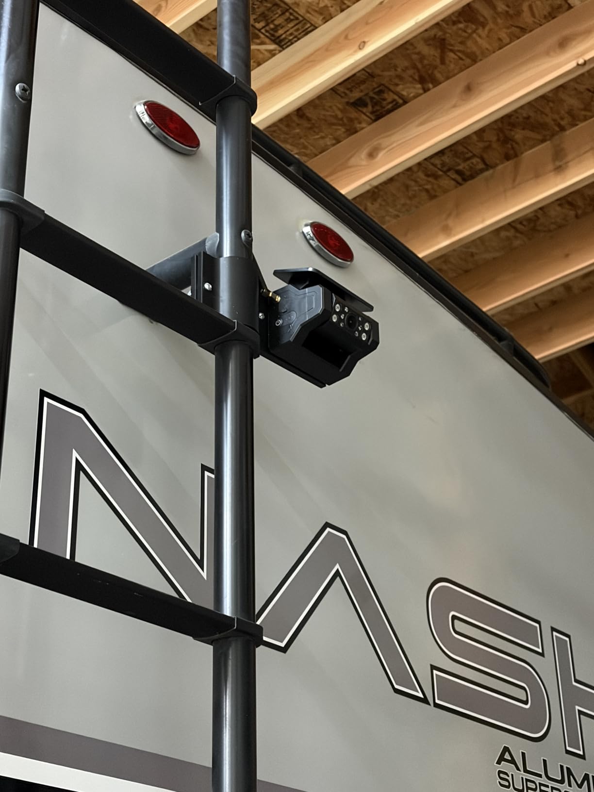 RV Backup Camera with Solar Magnetic - 50 FT Long Distance No Signal Delay customer photo 1