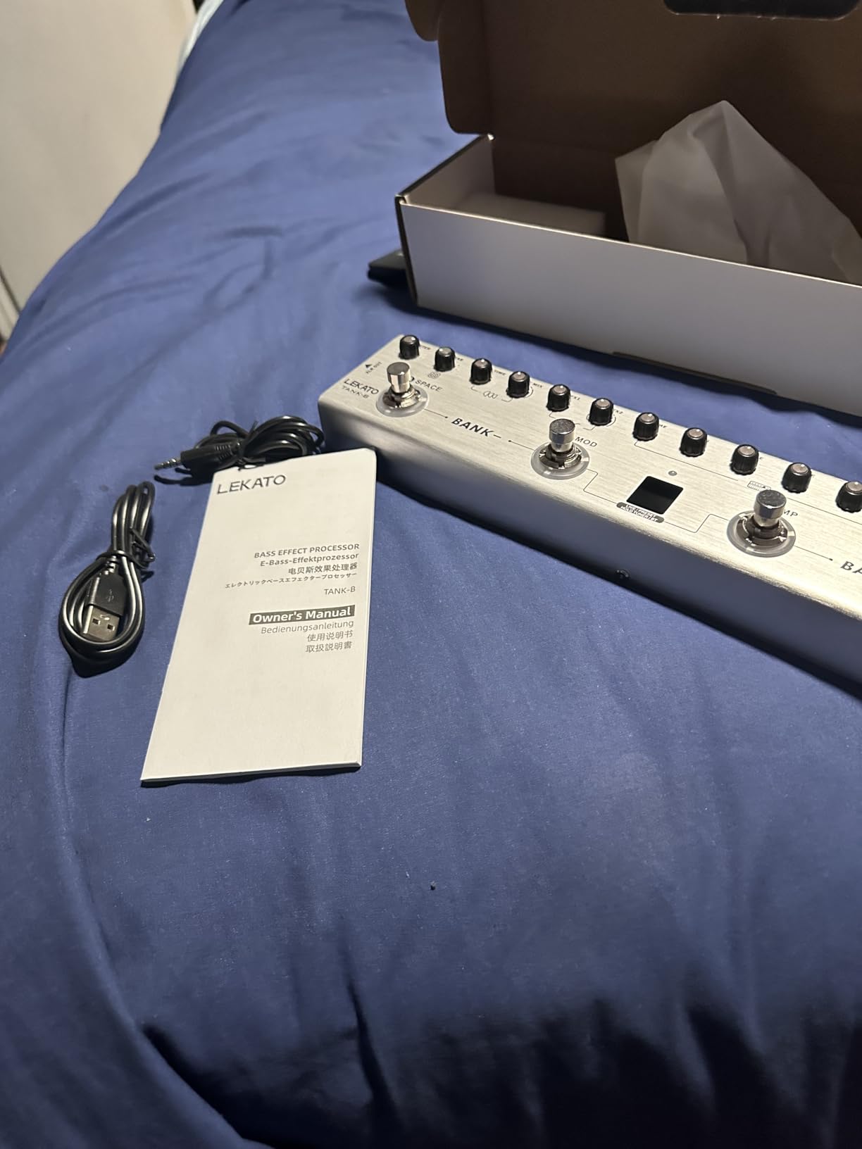 LEKATO Bass Multi Effects Pedal, Bass Effects Pedal with 36 Presets, Editable 4 Modules, Amp, Compressor, Mod, Space, Reverb, IR CAB, Tuner, BT Connection, Music Recording customer photo 1